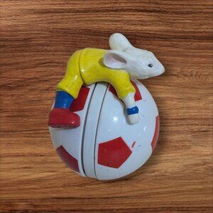 Vintage 2002 Stuart Little 2 Soccer Ball Figure 3.25" Wendys Toy Collectible